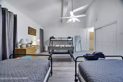  421 King Arthur Road, Pocono Lake, PA 18347 - Photo 15