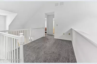  230 Hawthorne Village Court, East Stroudsburg, PA 18302 - Photo 21