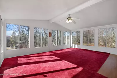  798 Sullivan Trail, Scotrun, PA 18355 - Photo 15