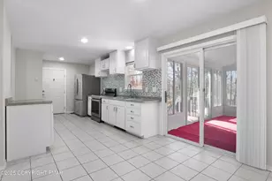 798 Sullivan Trail, Scotrun, PA 18355 - Photo 17