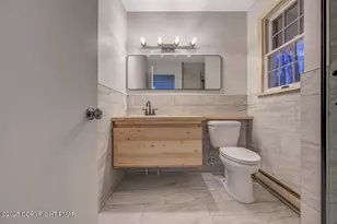 384 Devils Hole Rd, Cresco, PA 18326 - Photo 33