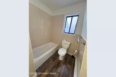  5607 Pembrook Drive, Tobyhanna, PA 18466 - Photo 9