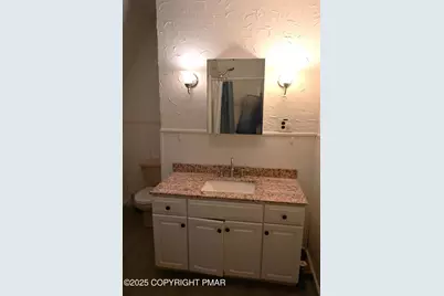 2215 Pennsylvania Avenue, Martins Creek, PA 18063 - Photo 19