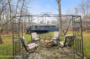 124 Shawnee Dr, Pocono Lake, PA 18347 - Photo 3