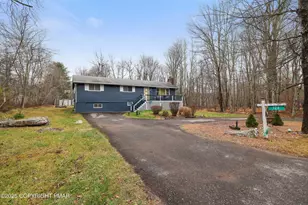 124 Shawnee Dr, Pocono Lake, PA 18347 - Photo 53