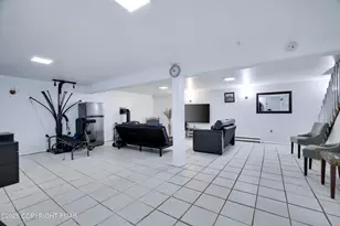 124 Shawnee Dr, Pocono Lake, PA 18347 - Photo 15