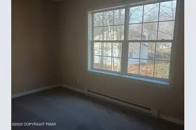  494 Country Place Drive, Tobyhanna, PA 18466 - Photo 15