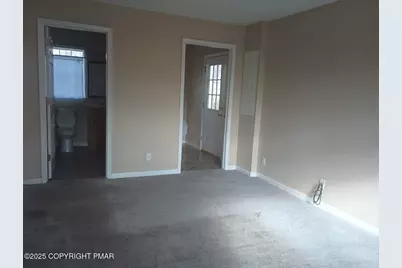  494 Country Place Drive, Tobyhanna, PA 18466 - Photo 3