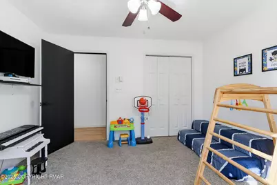  104 Scotch Pine Court, Dingmans Ferry, PA 18328 - Photo 21