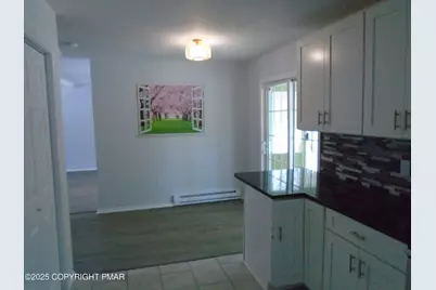  9753 Leland Terrace, Tobyhanna, PA 18466 - Photo 5