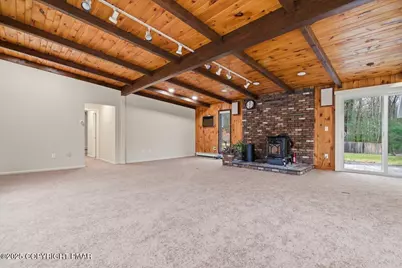  1122 Rt 739, Milford, PA 18337 - Photo 13