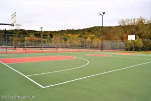 2226 Bedford Ct, Bushkill, PA 18324 - Photo 63