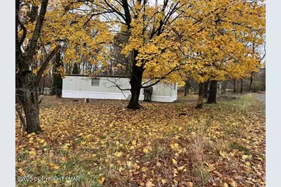  869 Toll Road, Effort, PA 18330 - Photo 5