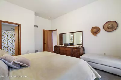  1392 Whispering Hills Court, Effort, PA 18330 - Photo 15