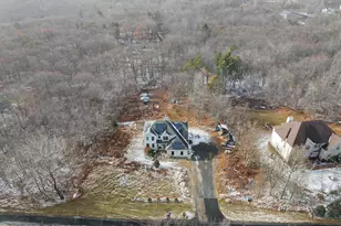 1392 Whispering Hills Ct, Effort, PA 18330 - Photo 37