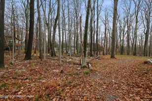 1055 Hunter Dr, Tobyhanna, PA 18466 - Photo 39