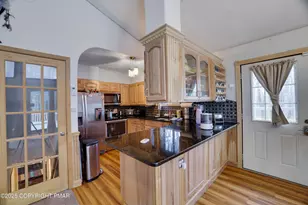 1055 Hunter Dr, Tobyhanna, PA 18466 - Photo 3