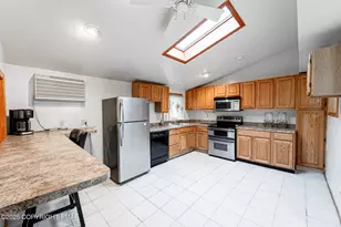 6147 Decker Rd, Bushkill, PA 18324 - Photo 5