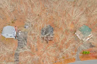 6147 Decker Rd, Bushkill, PA 18324 - Photo 39