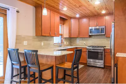  169 Shiny Mountain Road, Greentown, PA 18426 - Photo 13