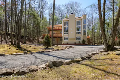  169 Shiny Mountain Road, Greentown, PA 18426 - Photo 3