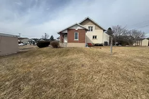 807 Chestnut St, Coplay, PA 18037 - Photo 13