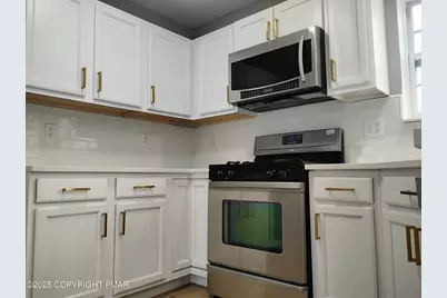  2113 Dorset Court, Bushkill, PA 18324 - Photo 11