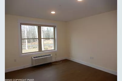  101 Brook Village Court, Swiftwater, PA 18370 - Photo 15