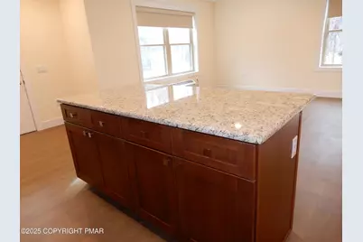  101 Brook Village Court, Swiftwater, PA 18370 - Photo 9