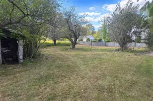 667 Cortez Rd, Jefferson Township, PA 18436 - Photo 21