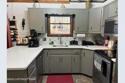  38 Mountain Glen Drive, Covington Township, PA 18424 - Photo 19