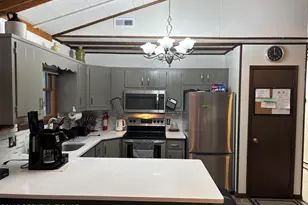 38 Mountain Glen Dr, Covington Township, PA 18424 - Photo 15