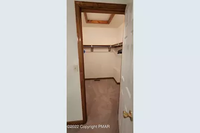  203 Sutton Place, Pocono Summit, PA 18346 - Photo 13