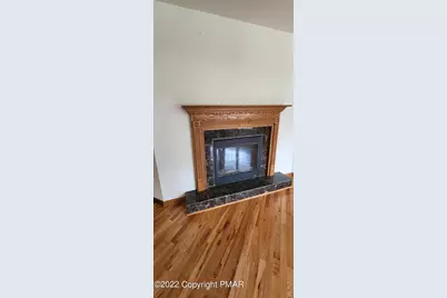  203 Sutton Place, Pocono Summit, PA 18346 - Photo 9