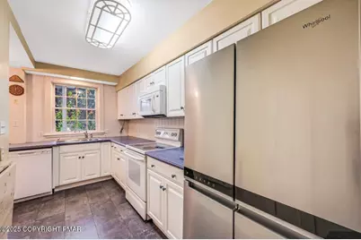  102 Worthington Avenue, Shawnee-On-Delaware, PA 18356 - Photo 23