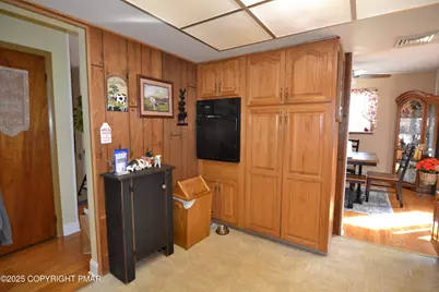  2761 Eckerts Lane, Bath, PA 18014 - Photo 5