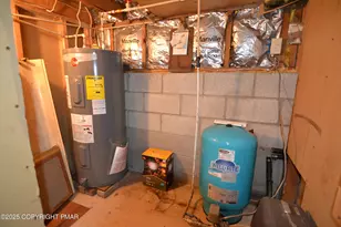 2761 Eckerts Ln, Bath, PA 18014 - Photo 19