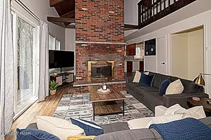 3009 Briarwood Dr, Tobyhanna, PA 18466 - Photo 7