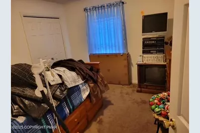  2137 Freedom Way, Pocono Summit, PA 18346 - Photo 33