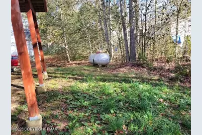  2137 Freedom Way, Pocono Summit, PA 18346 - Photo 11