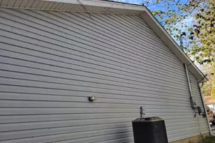 2137 Freedom Way, Pocono Summit, PA 18346 - Photo 5