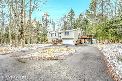  903 Sir Lionel Court, Pocono Lake, PA 18347 - Photo 5