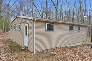 2208 Linden Ln, East Stroudsburg, PA 18302 - Photo 49