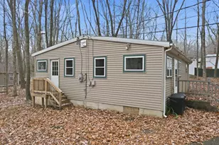 2208 Linden Ln, East Stroudsburg, PA 18302 - Photo 45