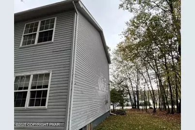  6098 Boardwalk Drive, Tobyhanna, PA 18466 - Photo 19