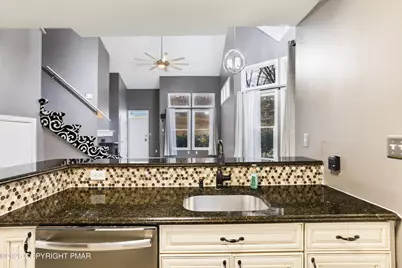  222 Abbington Drive, East Stroudsburg, PA 18302 - Photo 11