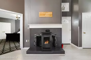 222 Abbington Dr, East Stroudsburg, PA 18302 - Photo 7