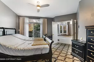 222 Abbington Dr, East Stroudsburg, PA 18302 - Photo 17