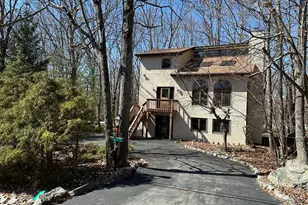 329 Hyland Dr, East Stroudsburg, PA 18301 - Photo 1