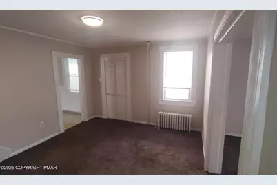  258 Factory Street, Luzerne, PA 18709 - Photo 5